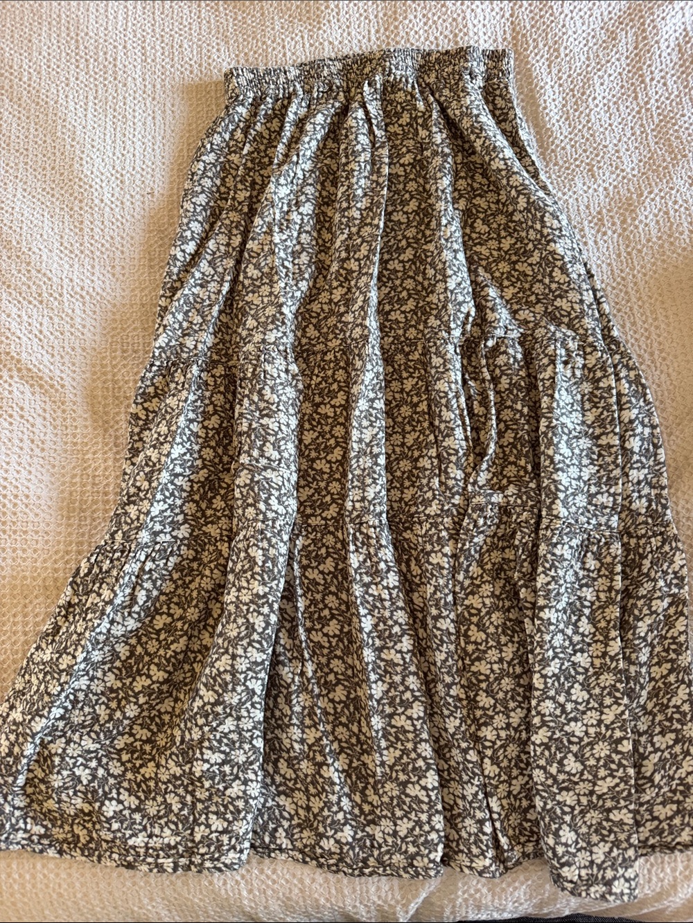 Faherty Skirt Brown Tan Floral Tiered Smocked Size M
